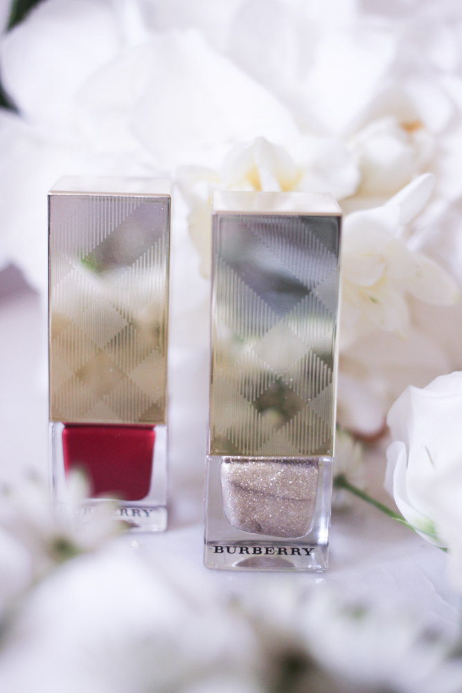 fashion-mumblr-beauty-burberry-christmas-2016-collection-review-11